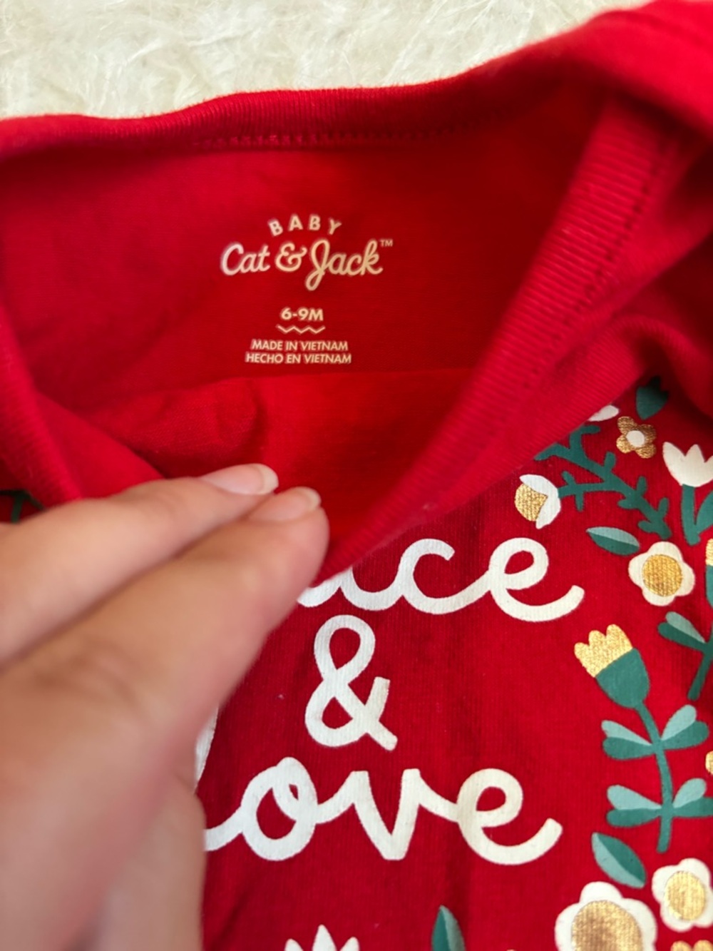 Cat & Jack Festive Red 'Peace & Love' Bodysuit and Bow Leggings Set - Picture 2 of 3